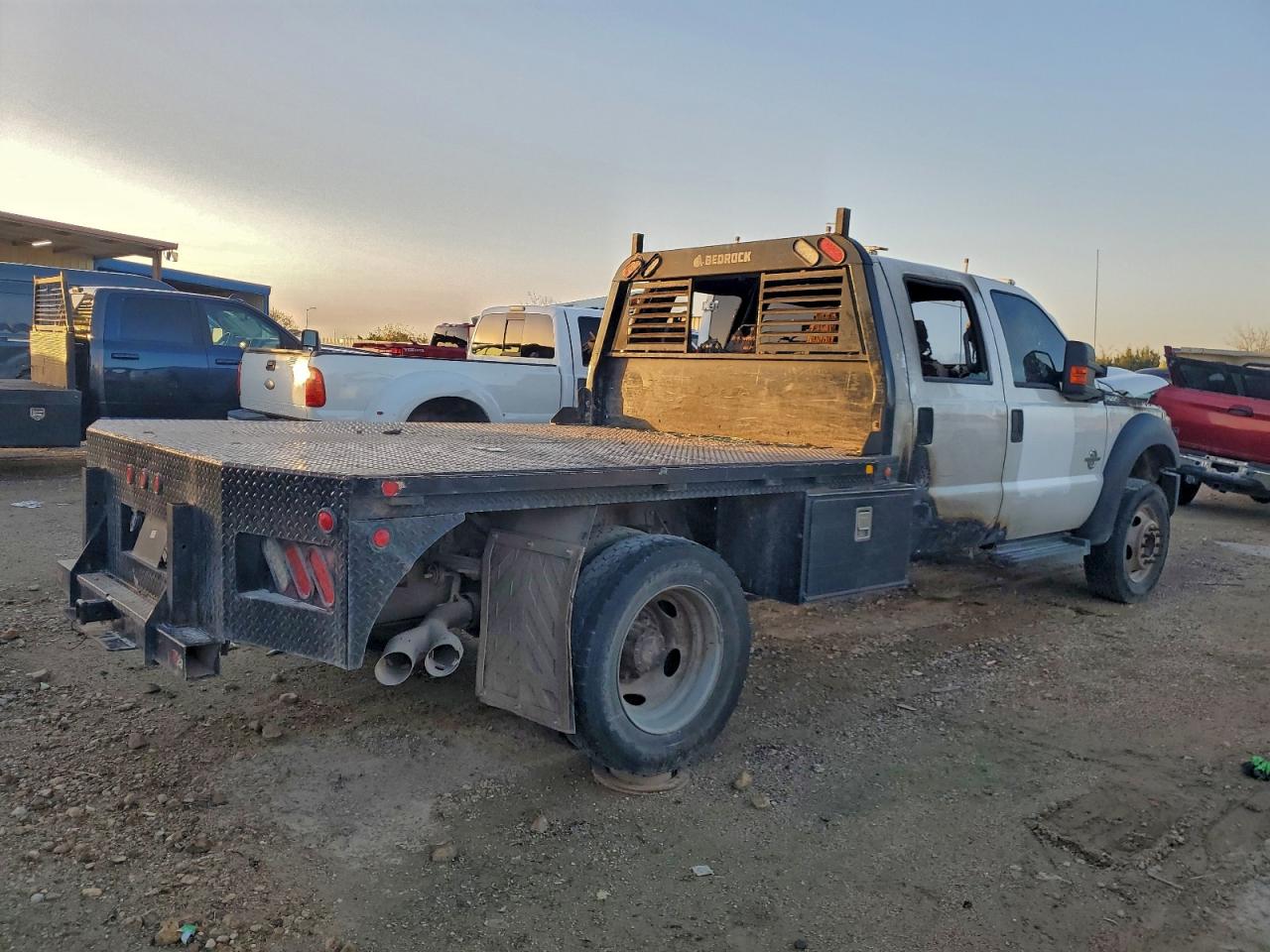 2015 FORD F550 SUPER DUTY FLATBED TRUCK photo 3
