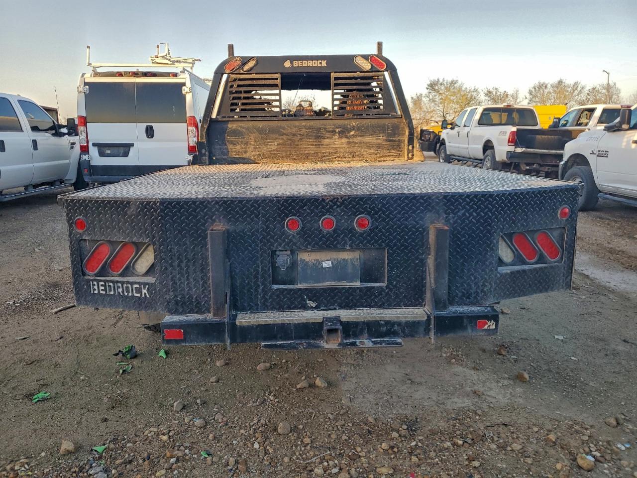 2015 FORD F550 SUPER DUTY FLATBED TRUCK photo 6