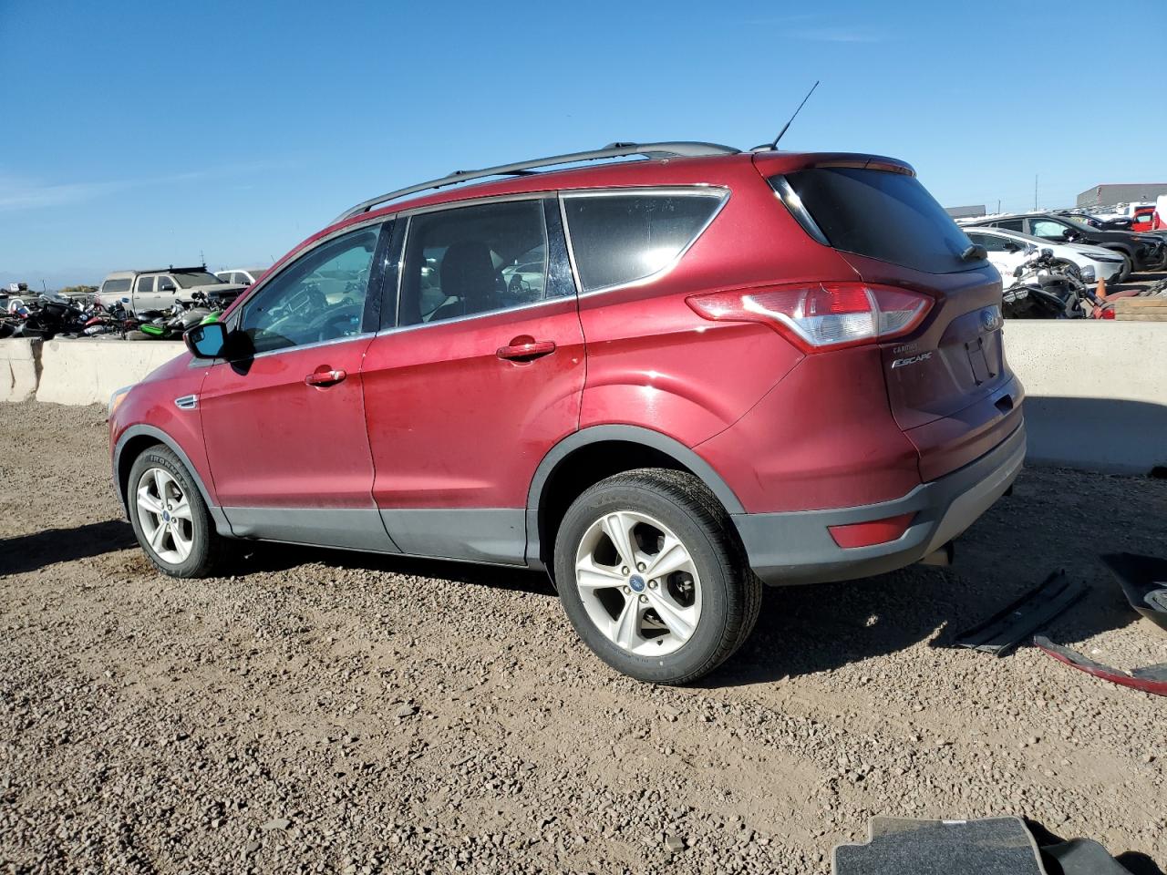 2013 FORD ESCAPE SE photo 4