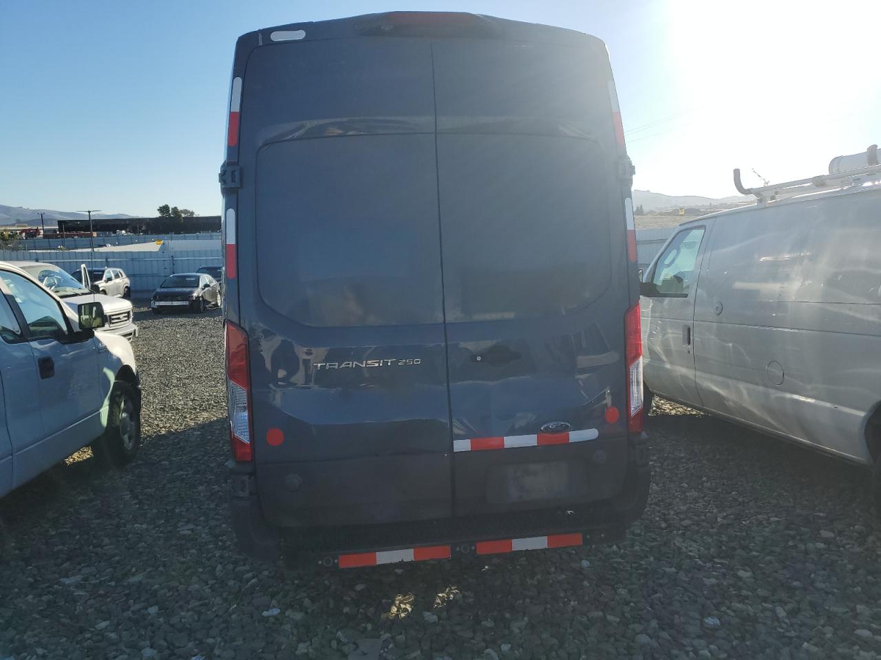 2020 FORD TRANSIT 250 DELIVERY VAN photo 11