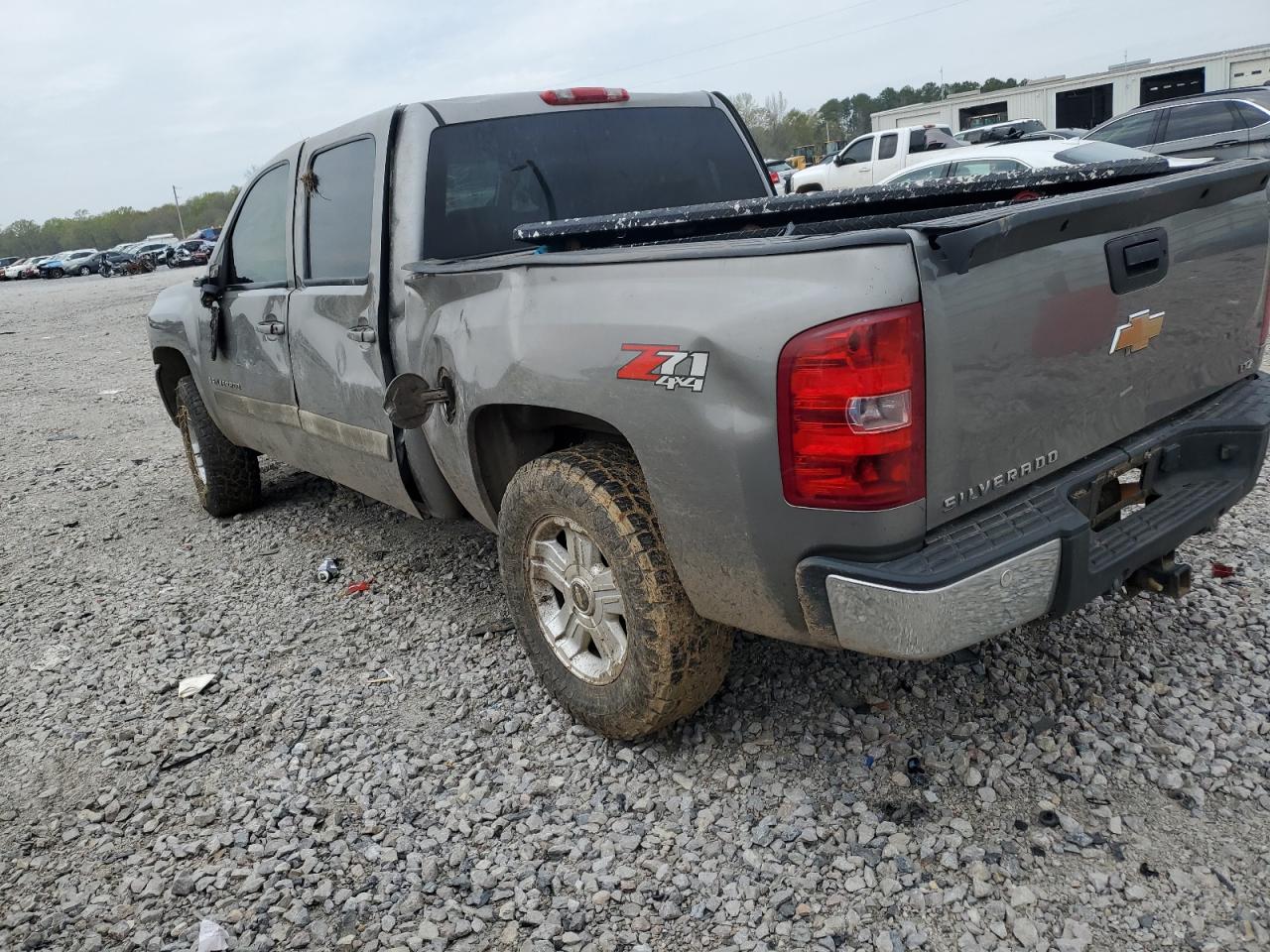 2007 CHEVROLET SILVERADO K1500 CREW CAB photo 3
