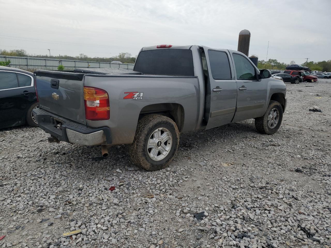 2007 CHEVROLET SILVERADO K1500 CREW CAB photo 5