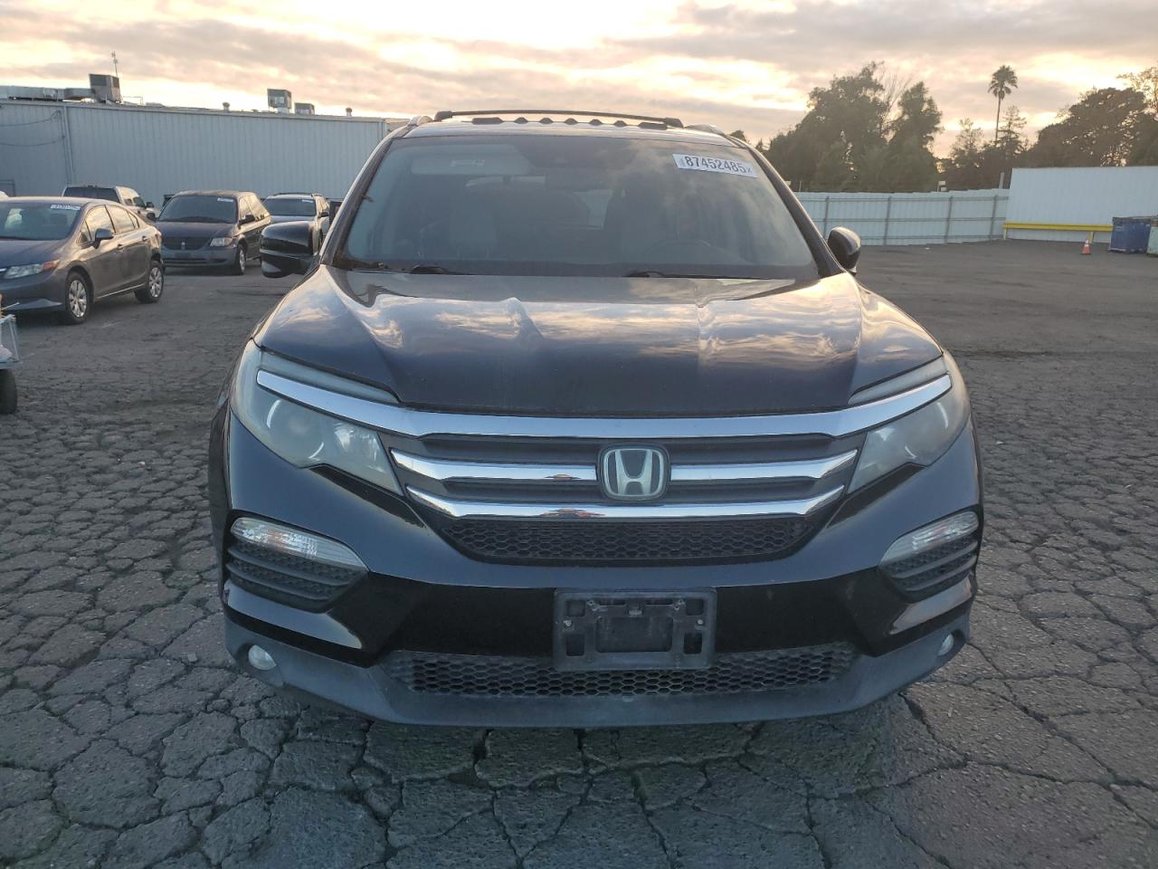 2016 HONDA PILOT EXL photo 9