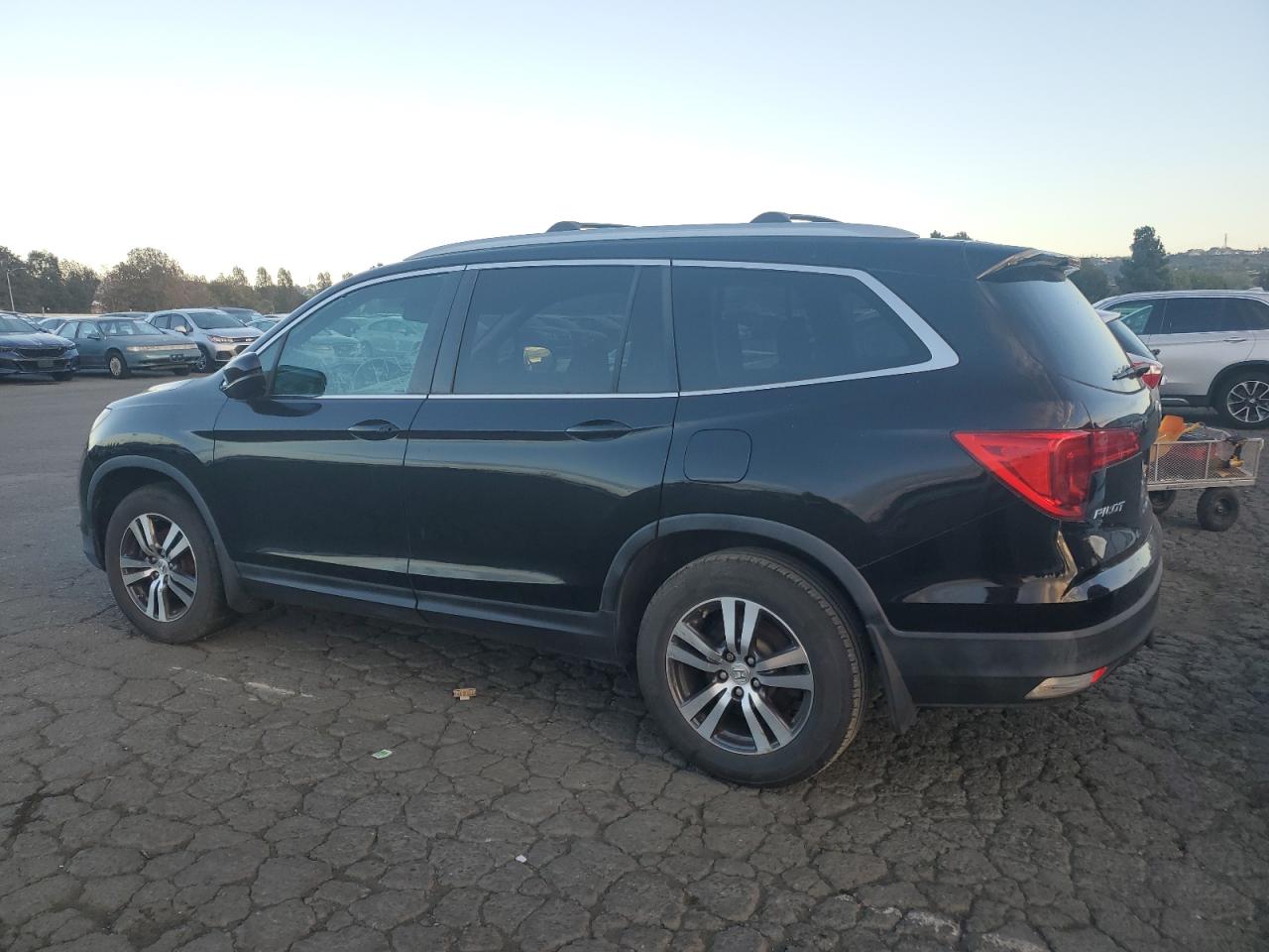 2016 HONDA PILOT EXL photo 3