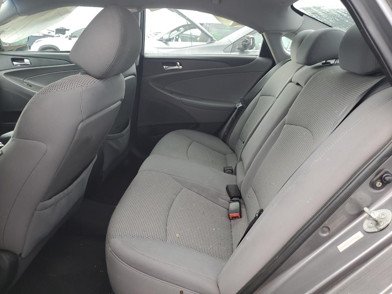 2011 HYUNDAI SONATA GLS photo 19