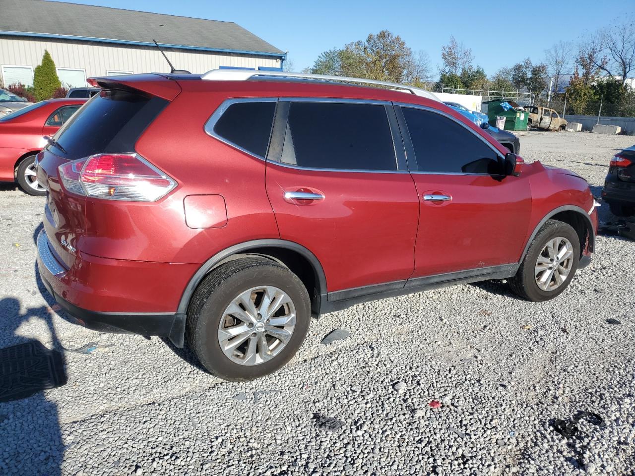 2016 NISSAN ROGUE SV photo 5