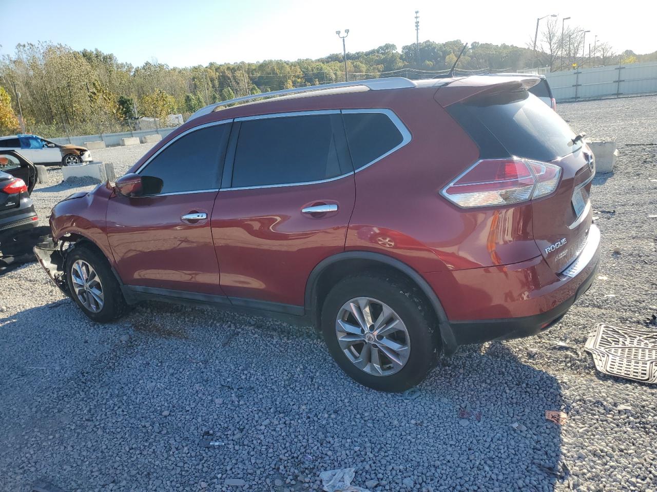 2016 NISSAN ROGUE SV photo 3