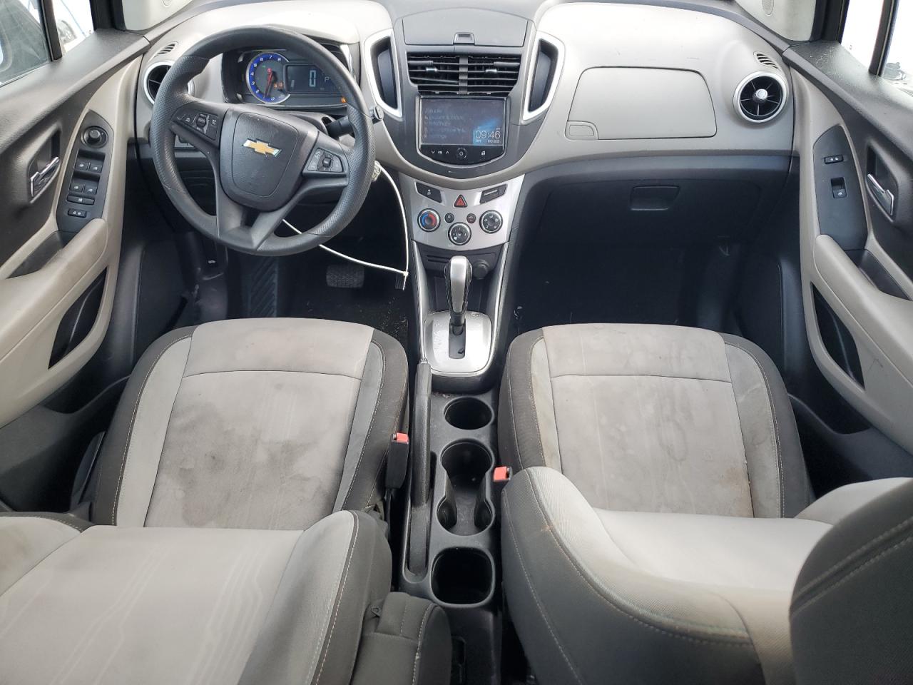 2015 CHEVROLET TRAX 1LT photo 8