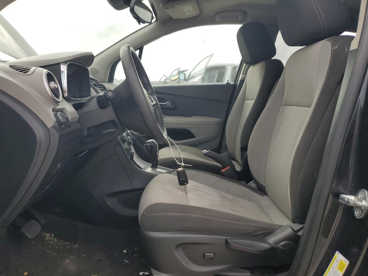 2015 CHEVROLET TRAX 1LT photo 7