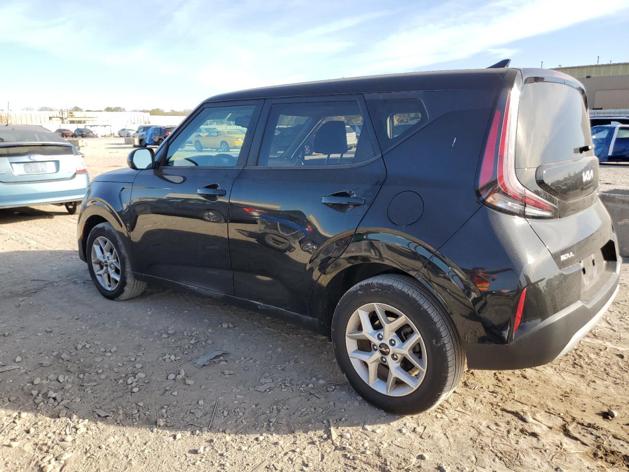 2024 KIA SOUL LX photo 3