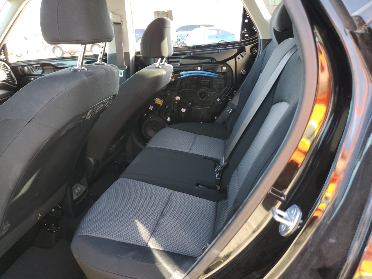 2024 KIA SOUL LX photo 19