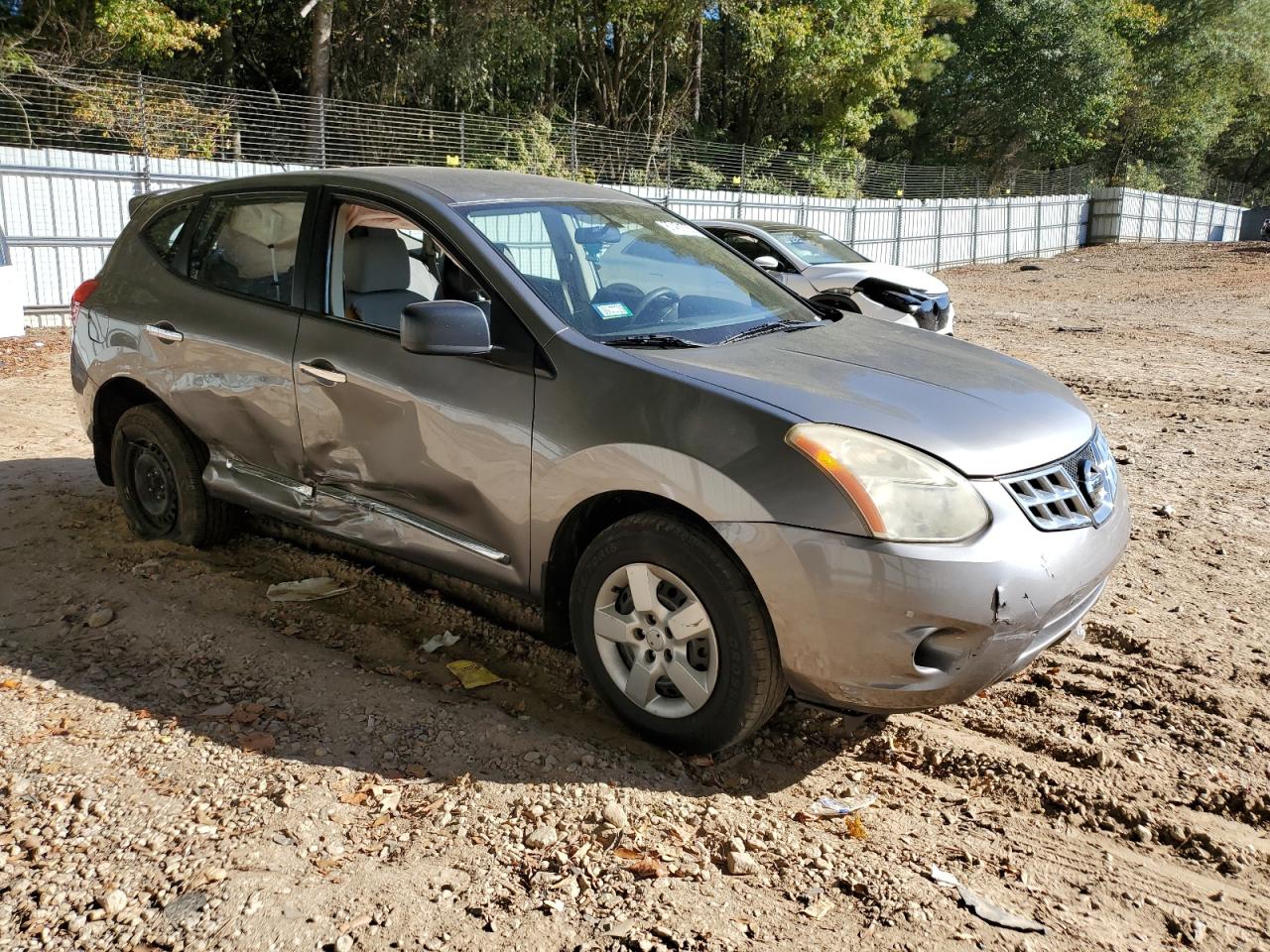 2013 NISSAN ROGUE S photo 10