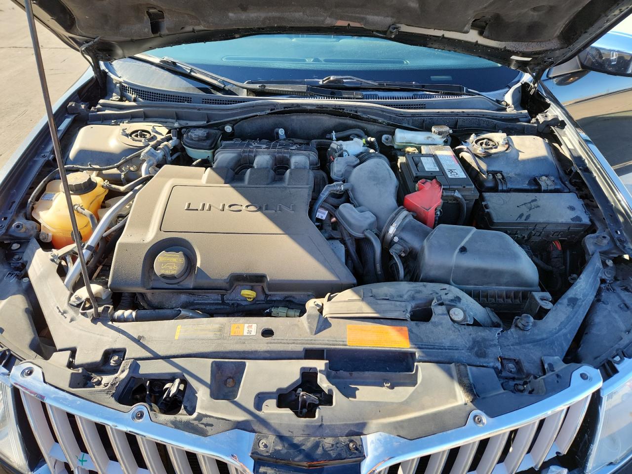 2012 LINCOLN MKZ photo 31