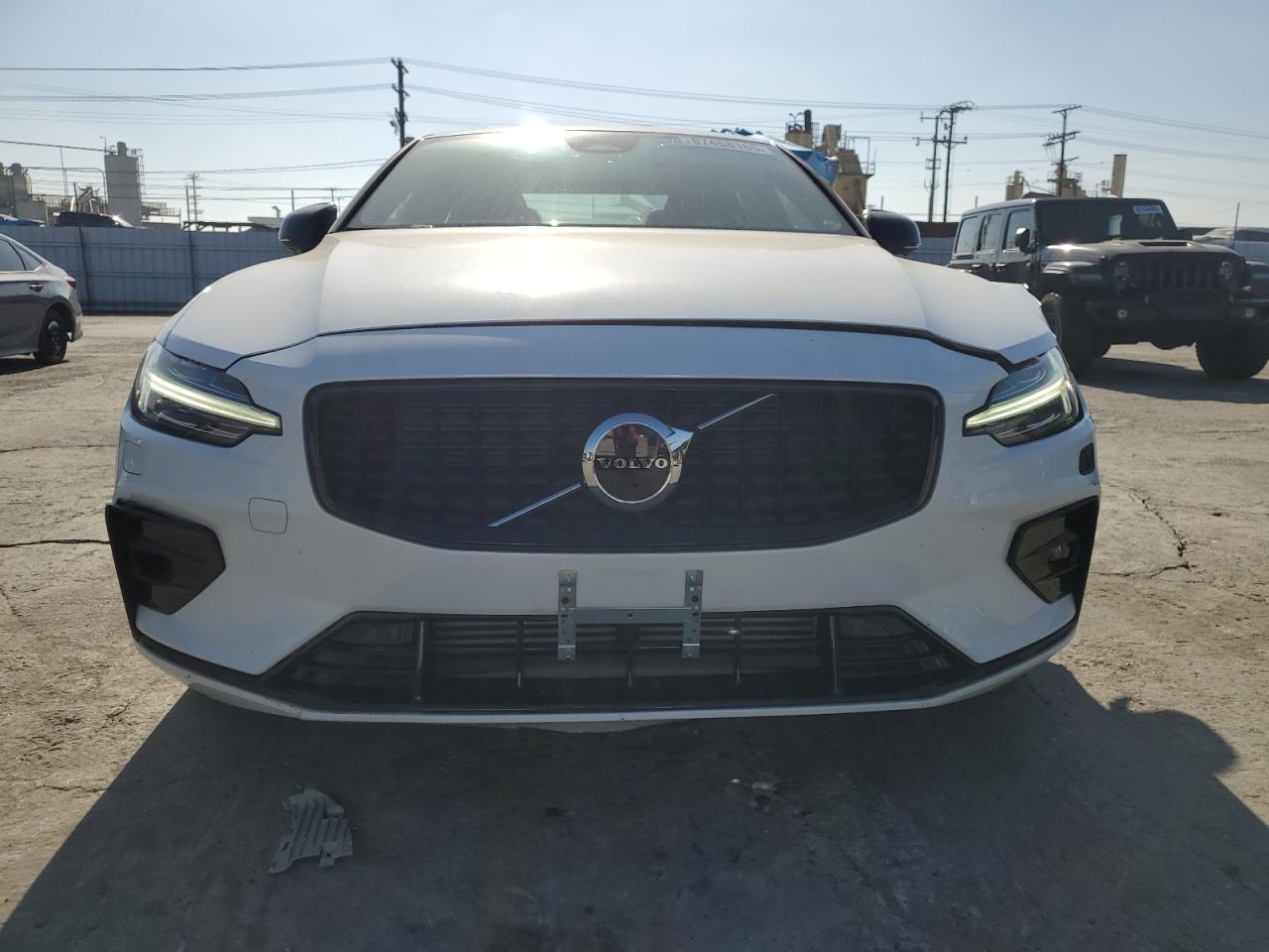 2024 VOLVO S60 PLUS photo 5