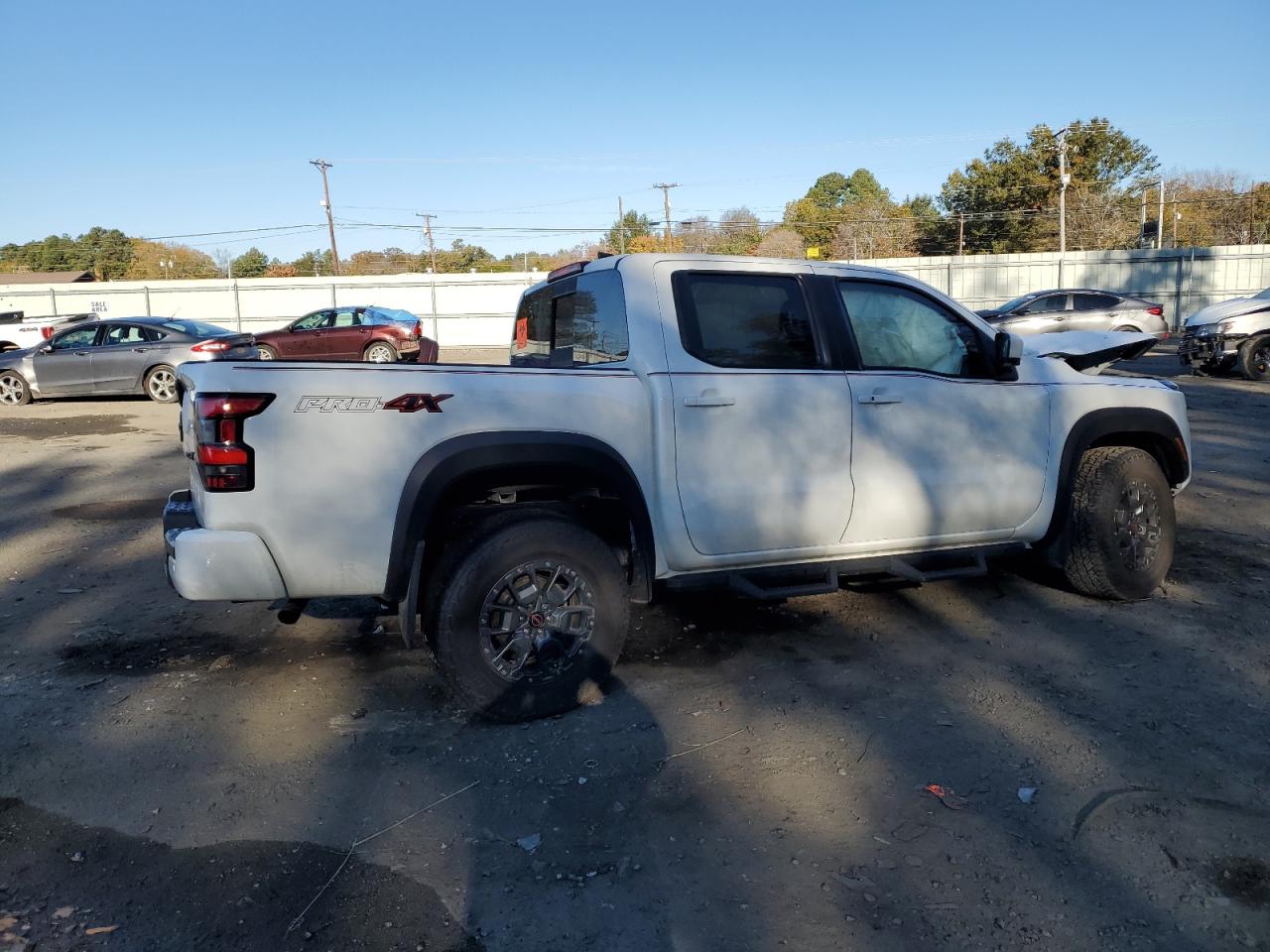 2024 NISSAN FRONTIER S photo 9