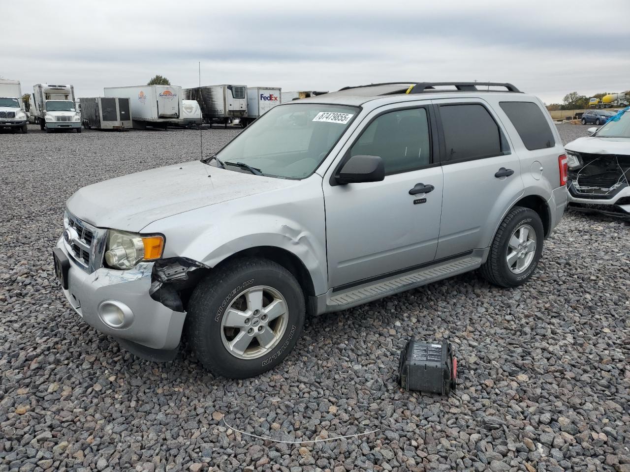 2011 FORD ESCAPE