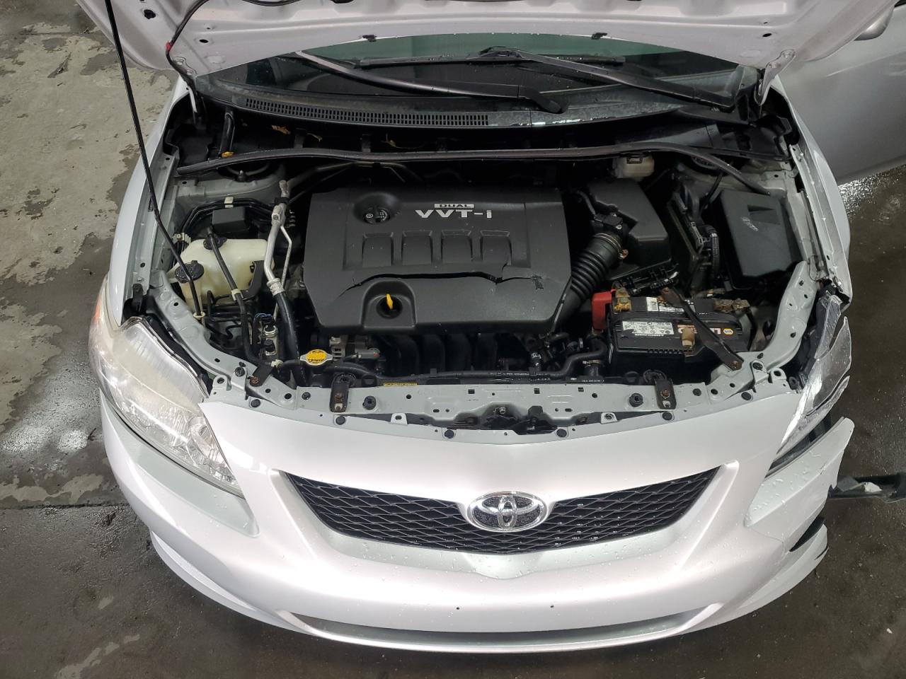 2010 TOYOTA COROLLA LE photo 21