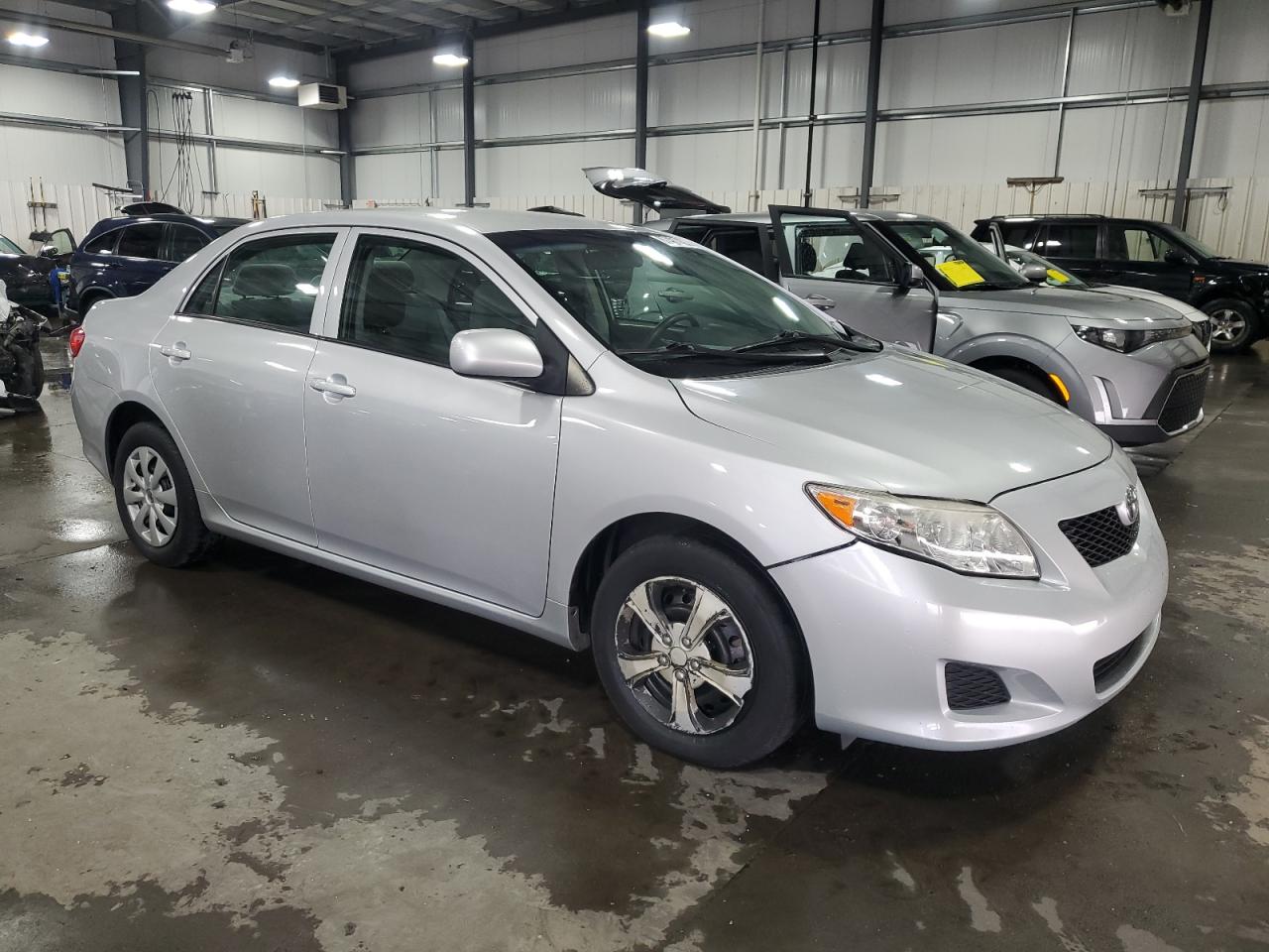 2010 TOYOTA COROLLA LE photo 7