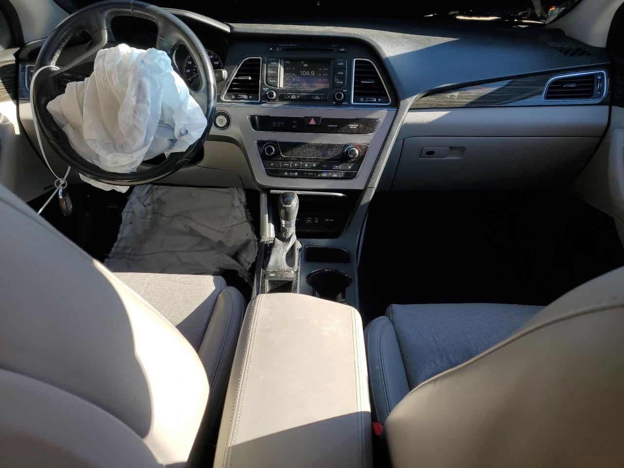 2015 HYUNDAI SONATA SPORT photo 8