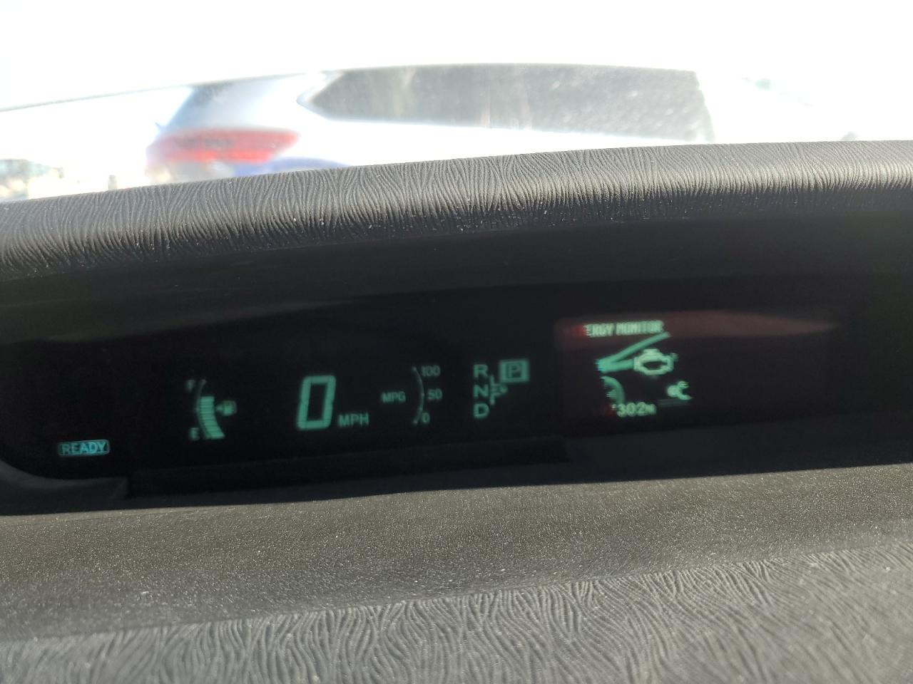 2010 TOYOTA PRIUS photo 17