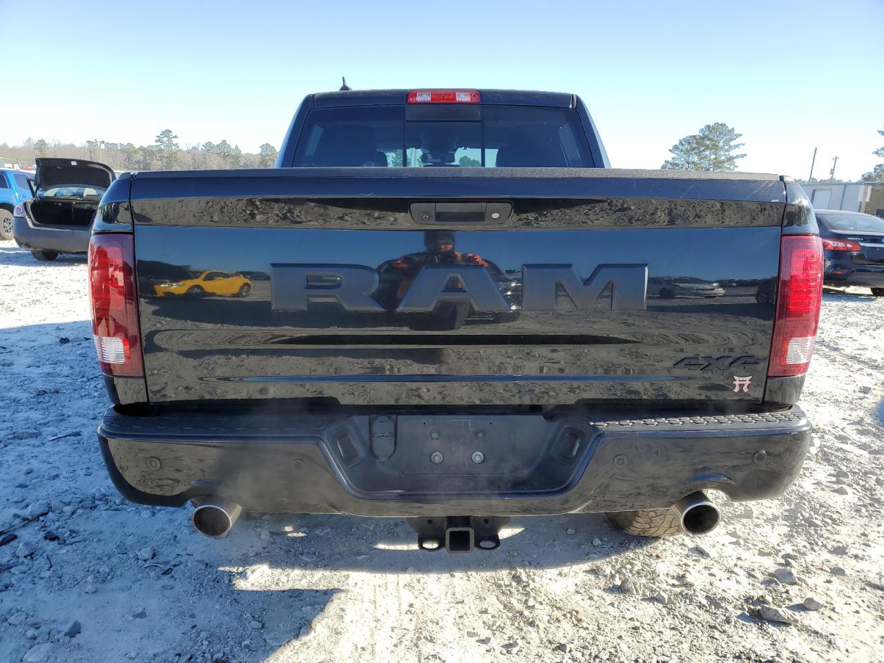 2017 RAM 1500 SPORT photo 16