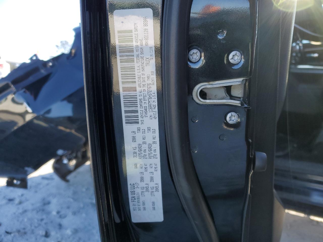 2017 RAM 1500 SPORT photo 34