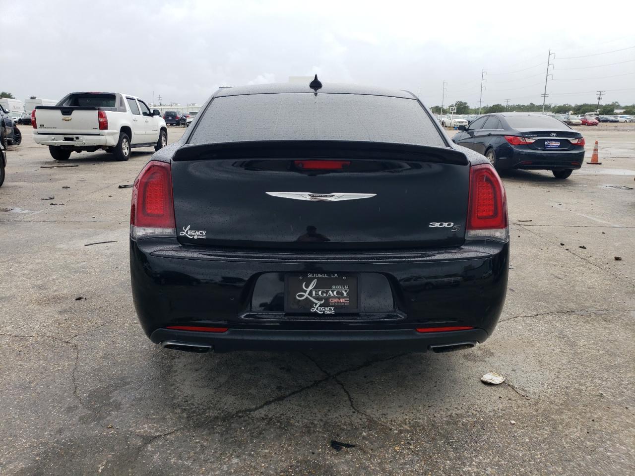 2018 CHRYSLER 300 S photo 6