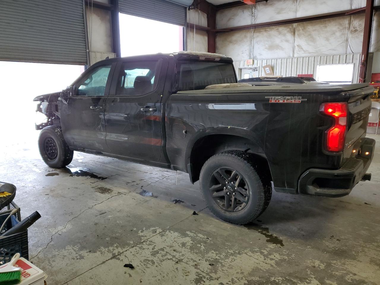 2019 CHEVROLET SILVERADO K1500 LT TRAIL BOSS photo 3