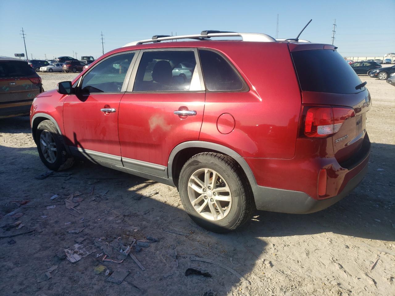 2014 KIA SORENTO LX photo 2