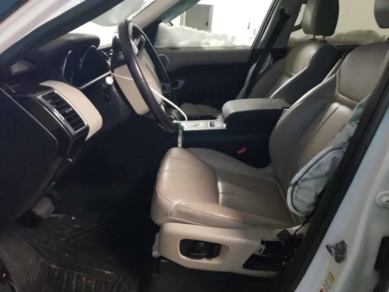 2019 LAND ROVER DISCOVERY SE photo 13