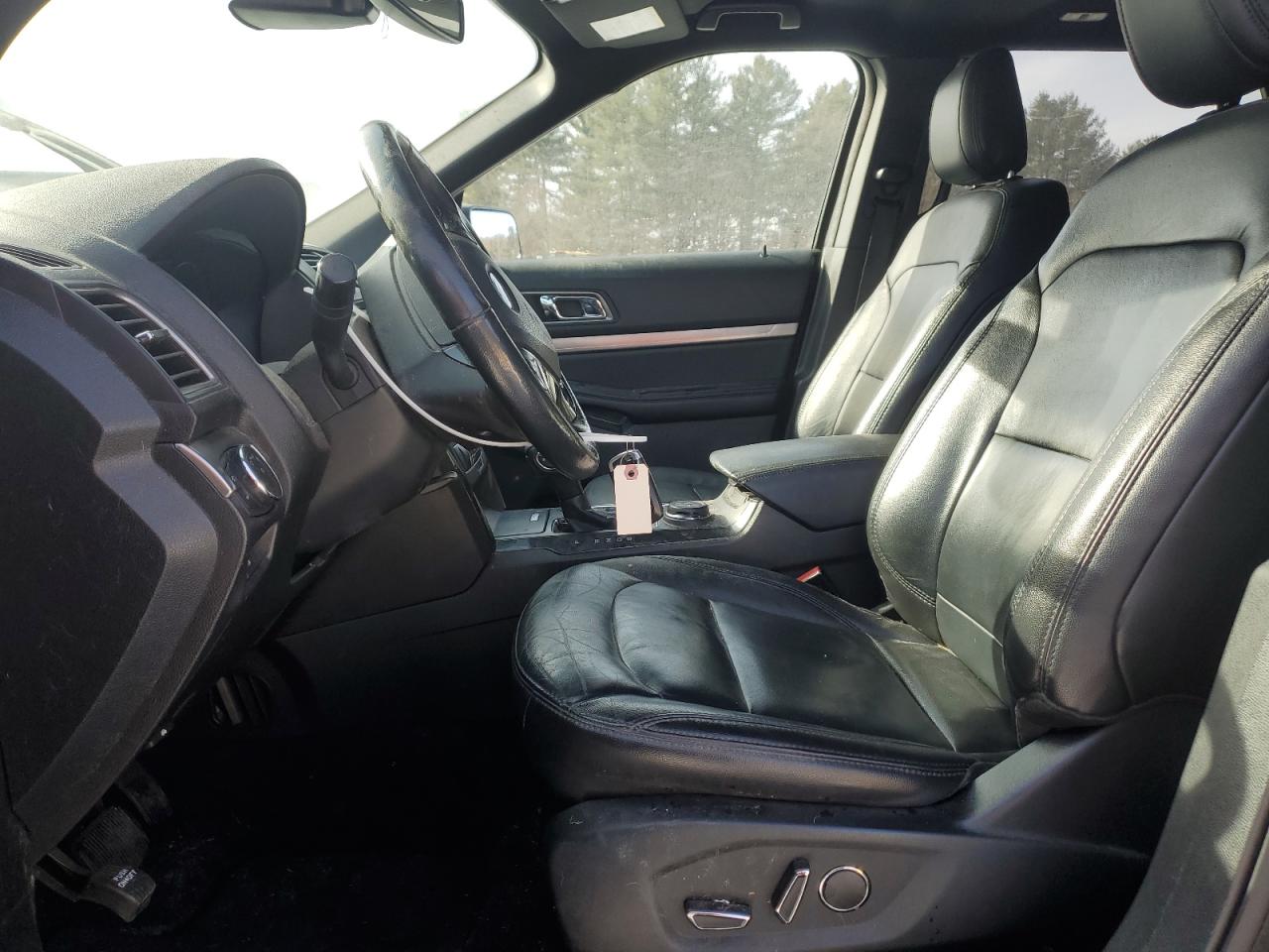 2018 FORD EXPLORER XLT photo 7