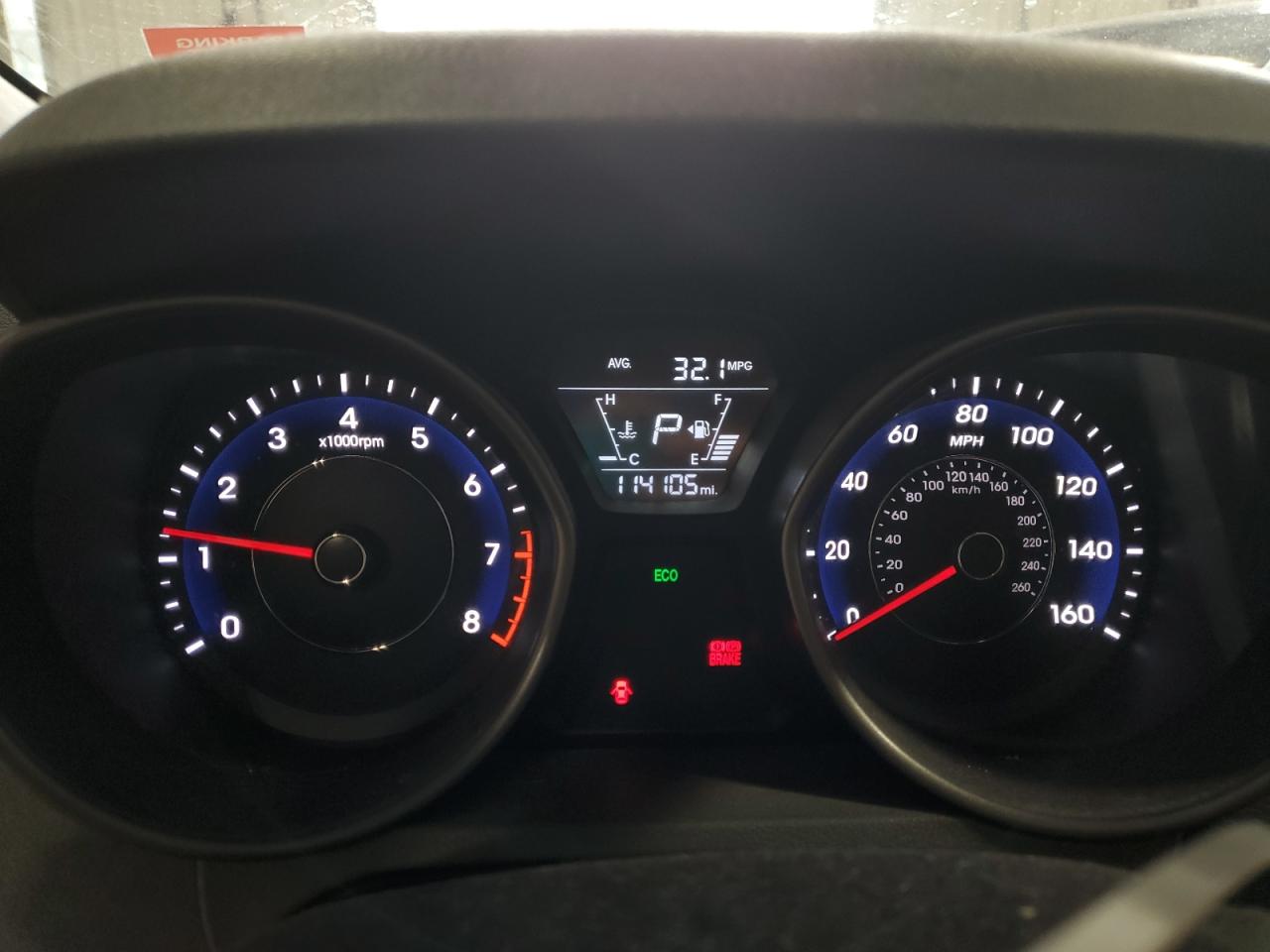 2016 HYUNDAI ELANTRA SE photo 25