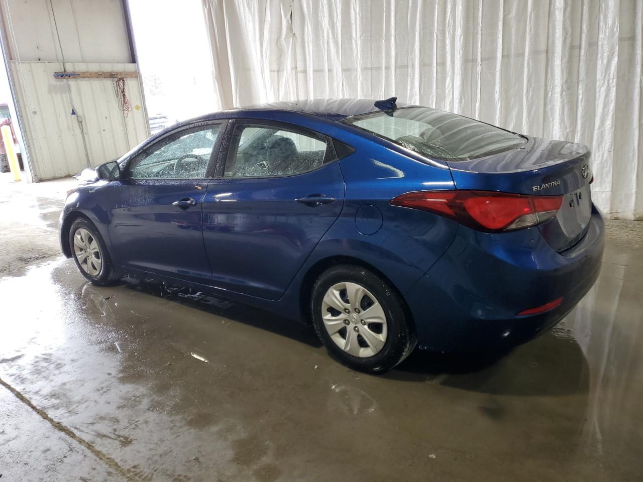 2016 HYUNDAI ELANTRA SE photo 4