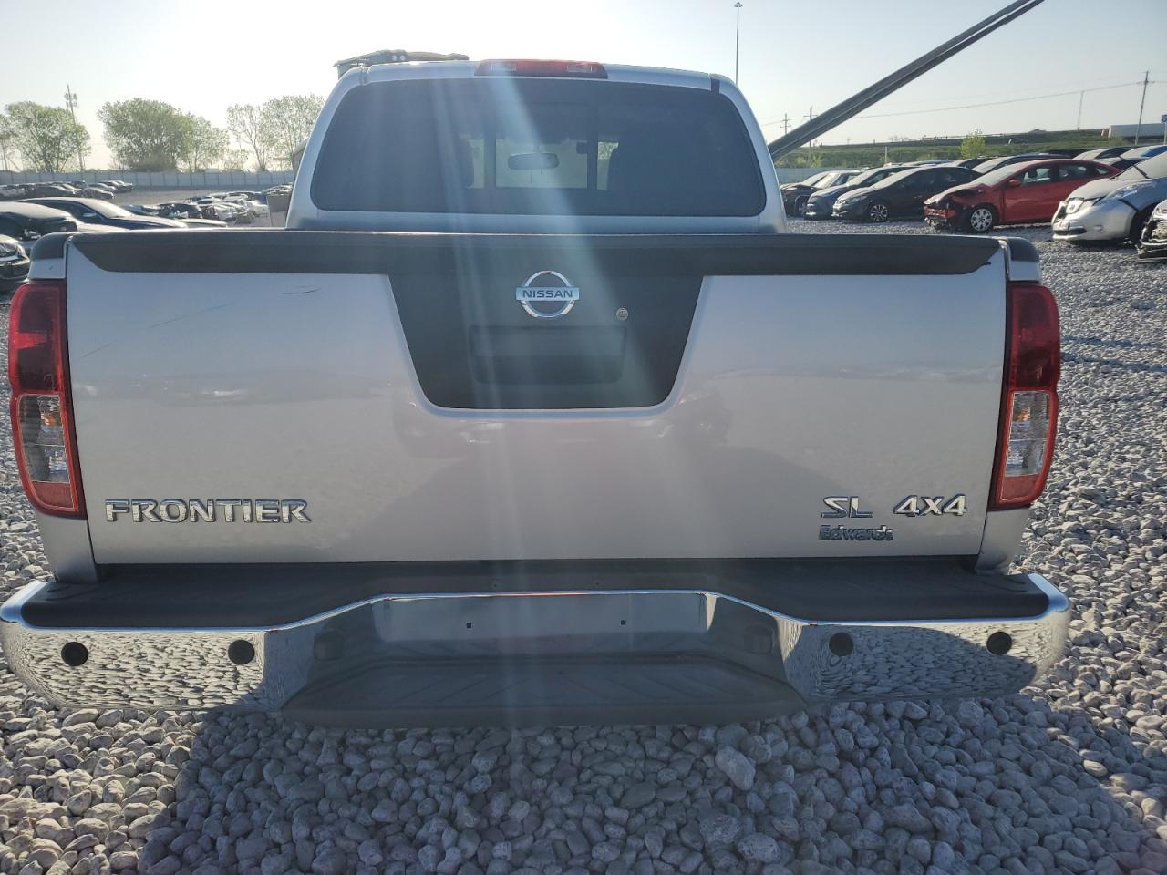 2019 NISSAN FRONTIER S photo 11
