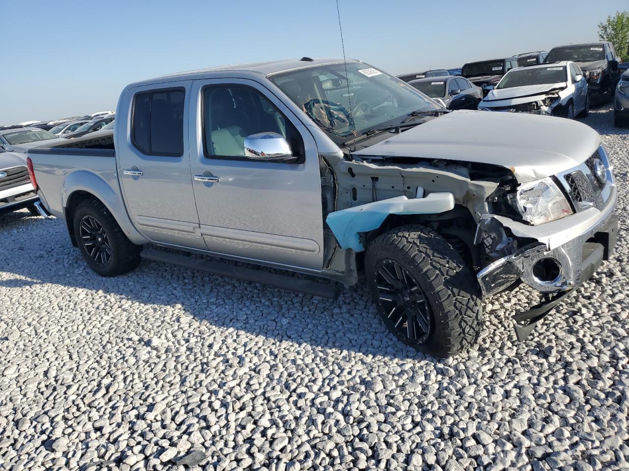 2019 NISSAN FRONTIER S photo 7
