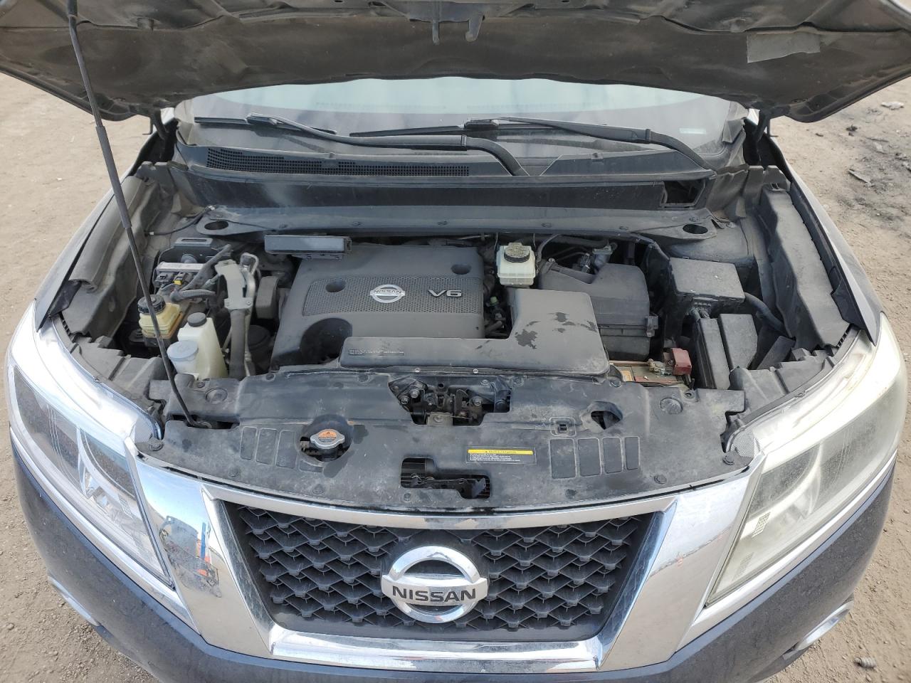 2013 NISSAN PATHFINDER S photo 23