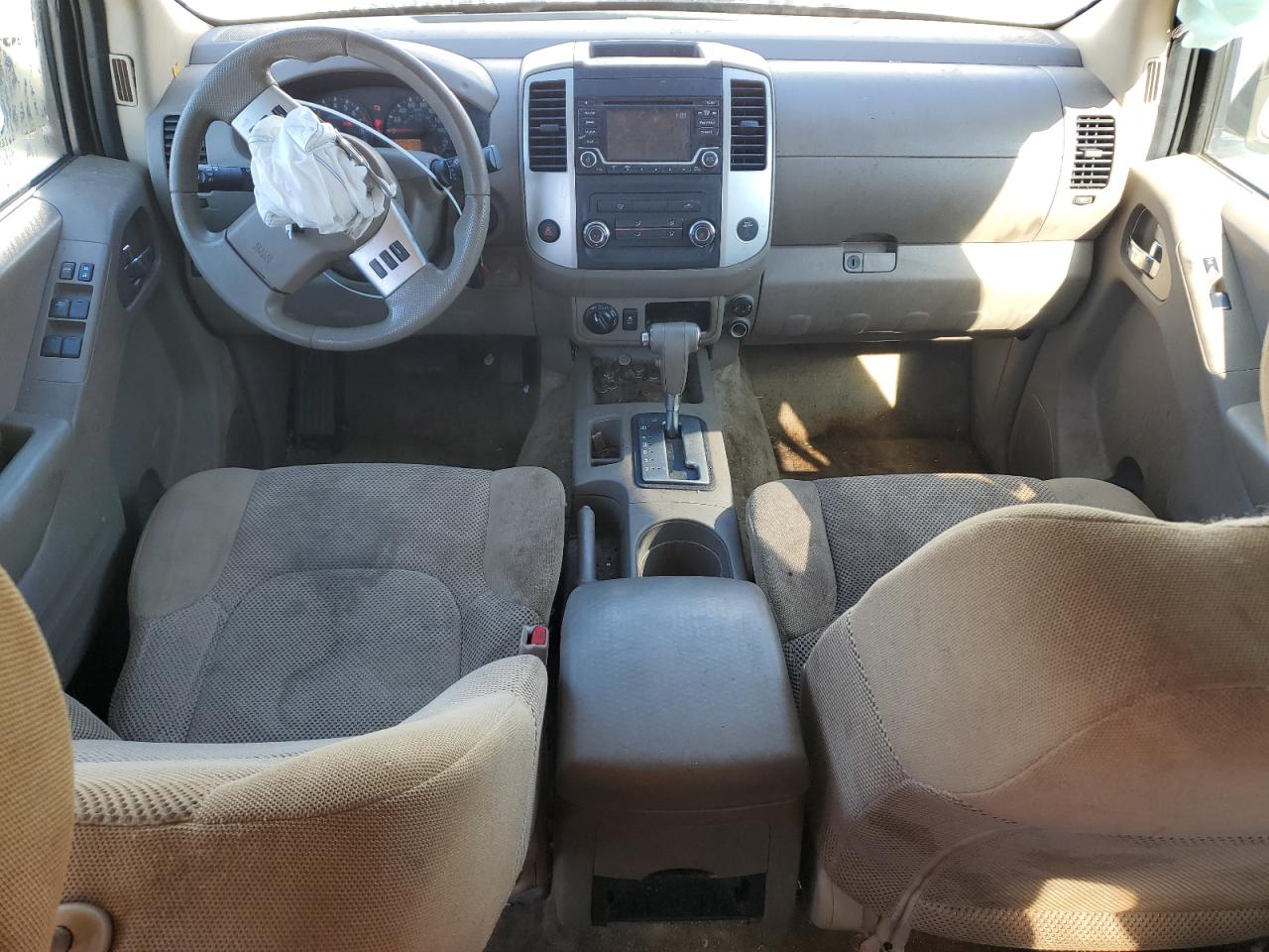 2017 NISSAN FRONTIER S photo 15