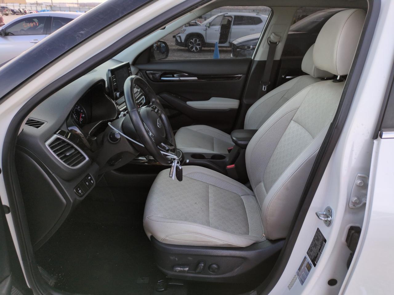 2021 KIA SELTOS EX photo 13