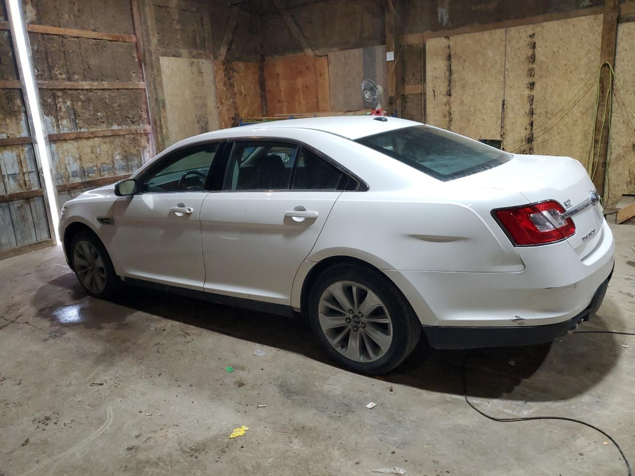 2012 FORD TAURUS LIMITED photo 3