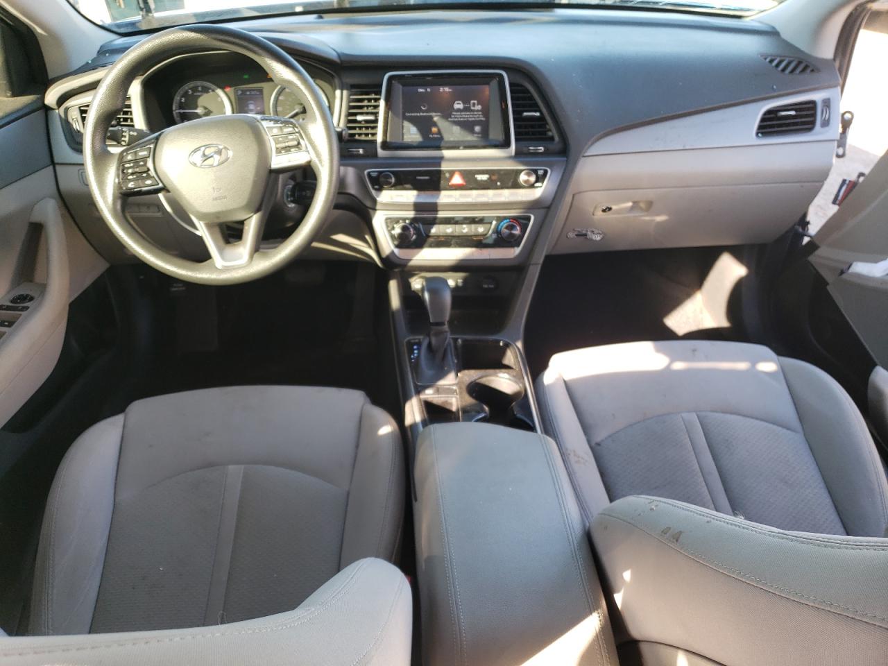 2018 HYUNDAI SONATA SE photo 22