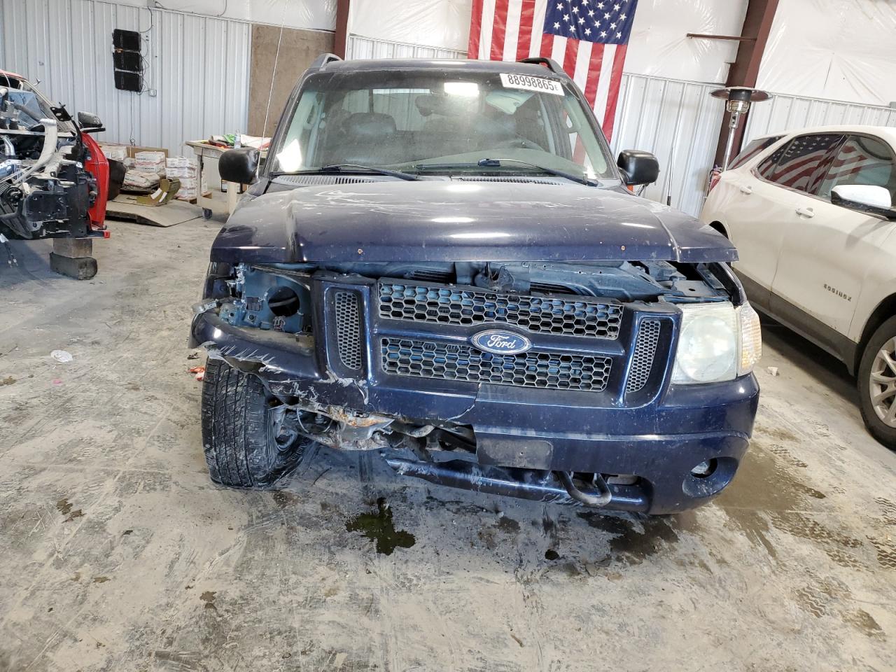 2004 FORD EXPLORER photo 9
