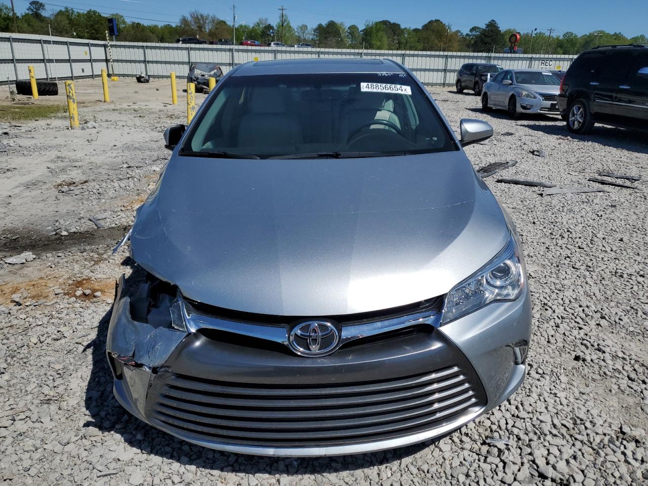 2016 TOYOTA CAMRY LE photo 9