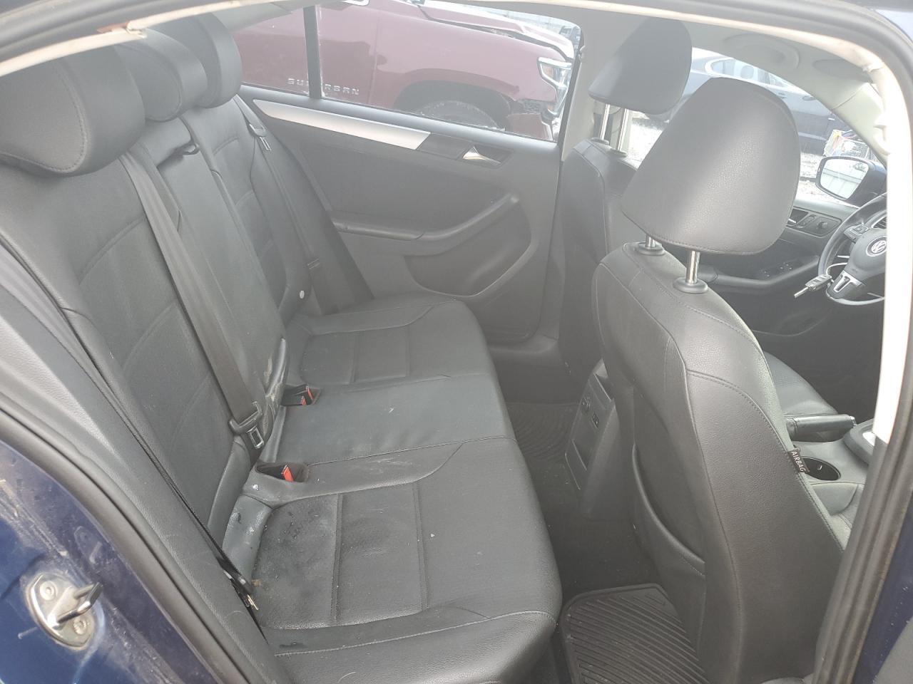2012 VOLKSWAGEN JETTA TDI photo 19