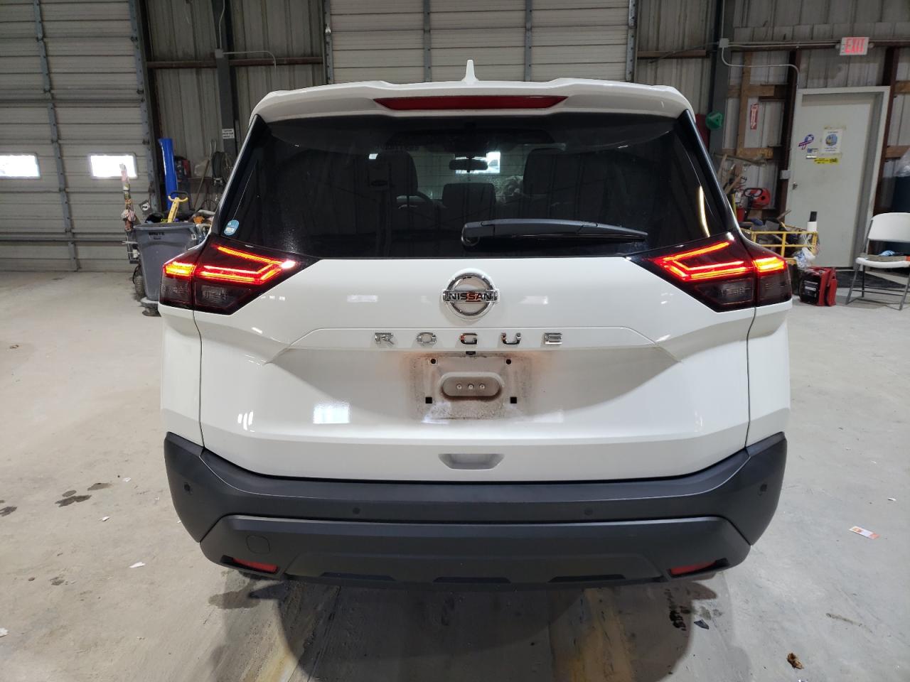2021 NISSAN ROGUE S photo 16