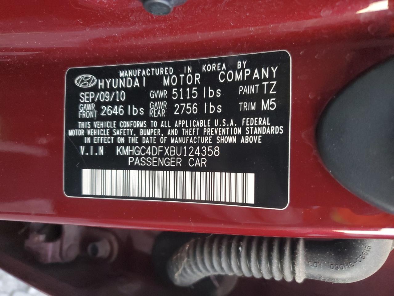 2011 HYUNDAI GENESIS 4.6L photo 23