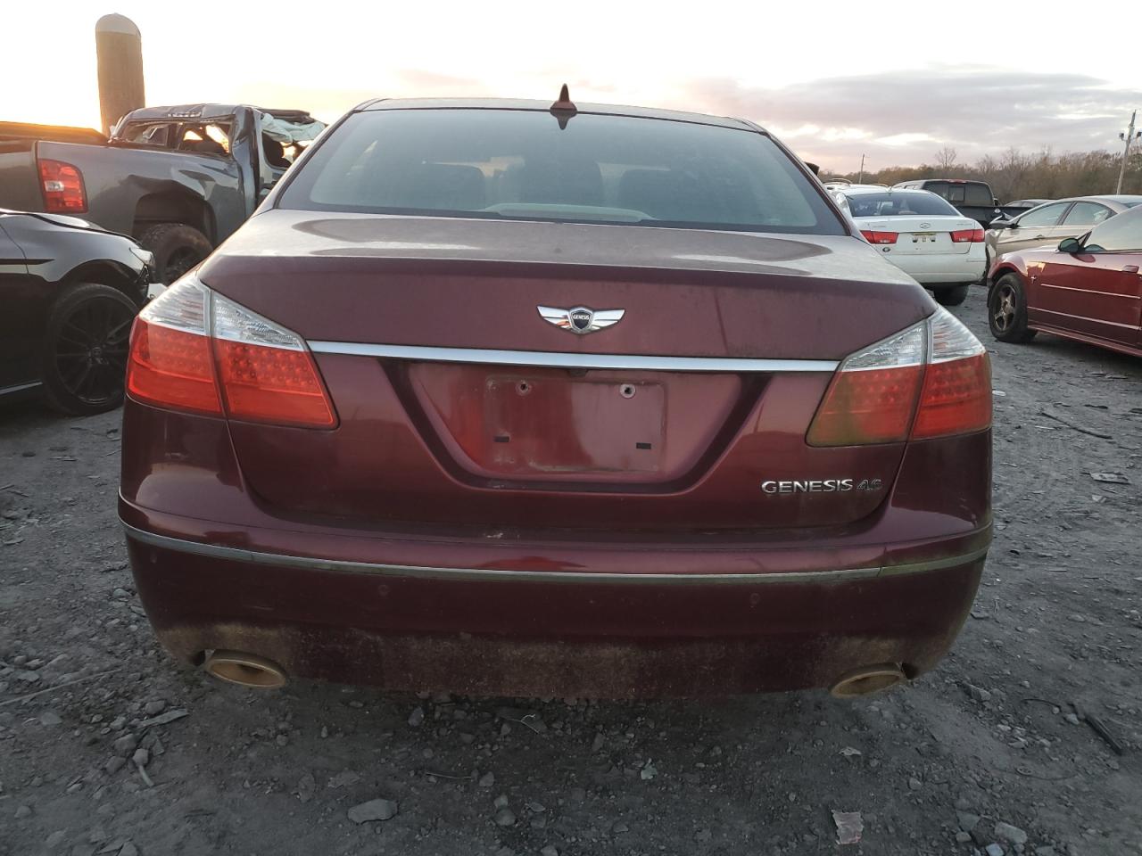 2011 HYUNDAI GENESIS 4.6L photo 11