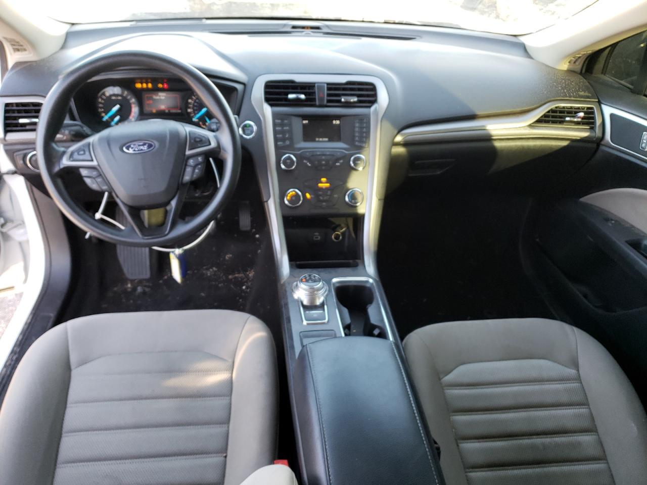 2019 FORD FUSION S photo 22