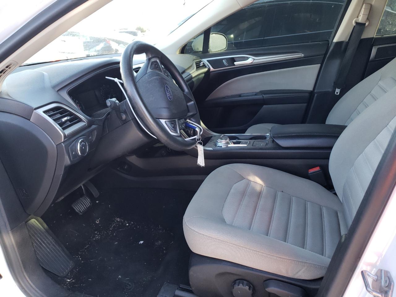 2019 FORD FUSION S photo 19