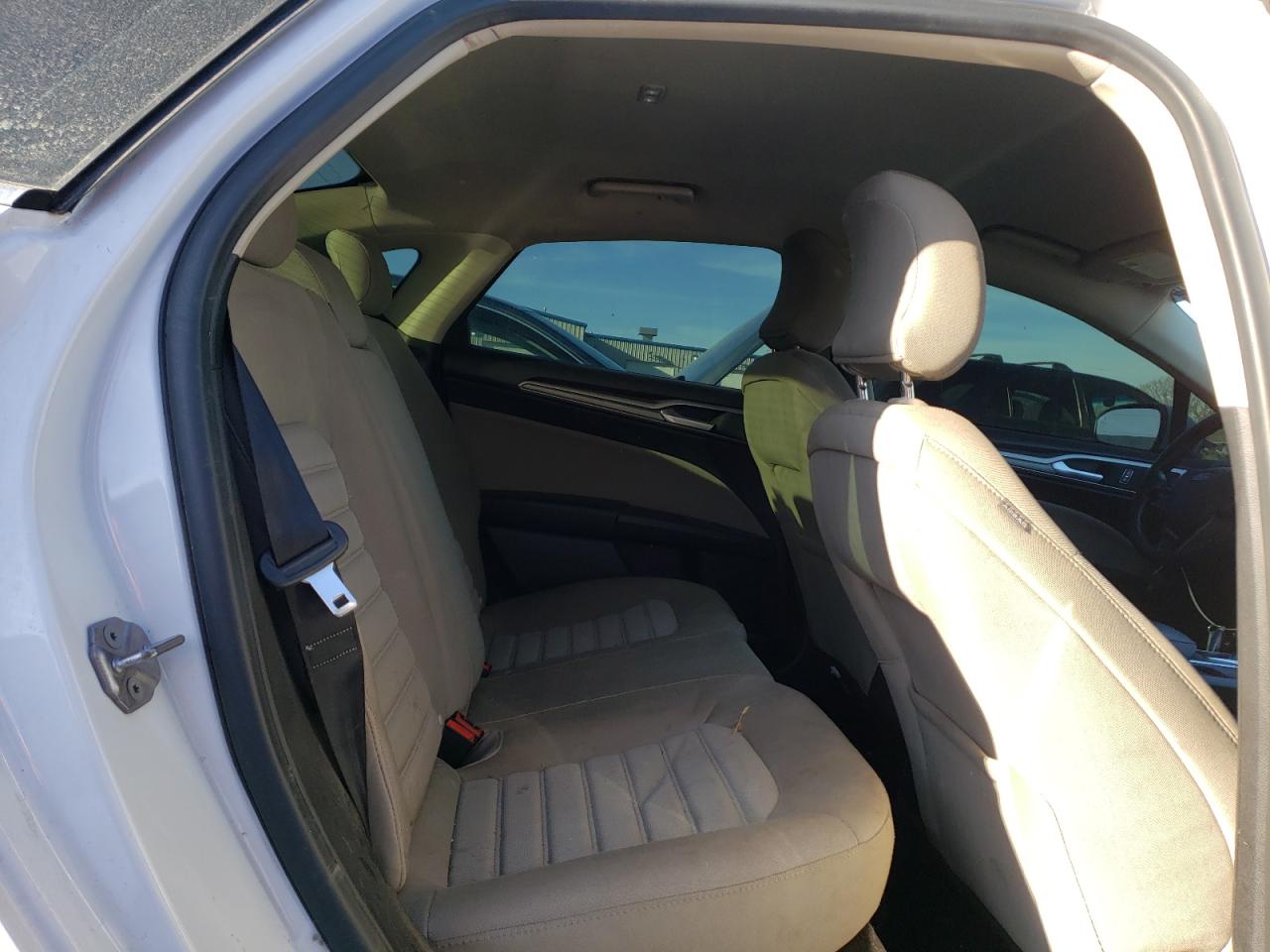 2019 FORD FUSION S photo 28