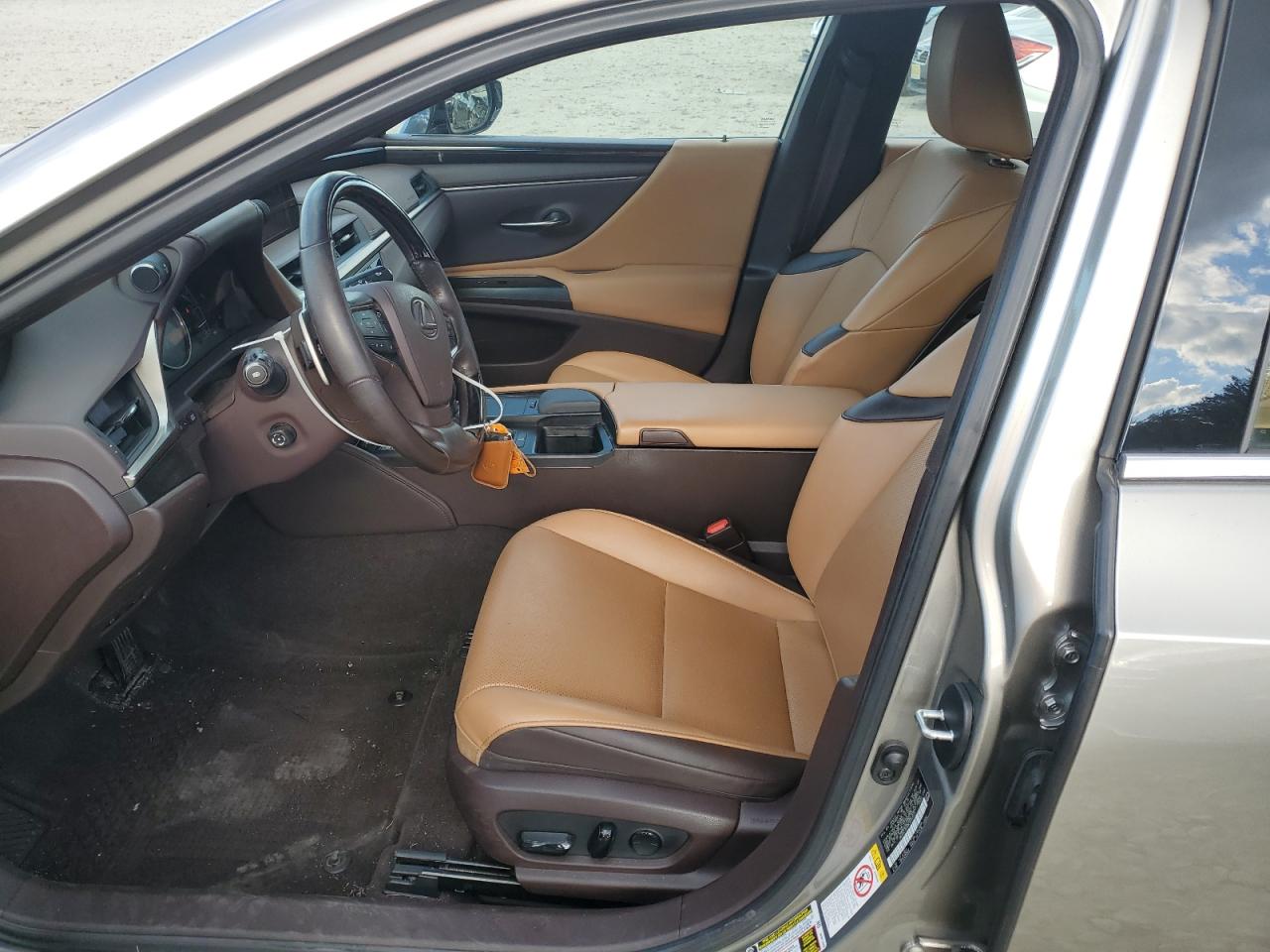 2019 LEXUS ES 350 photo 19